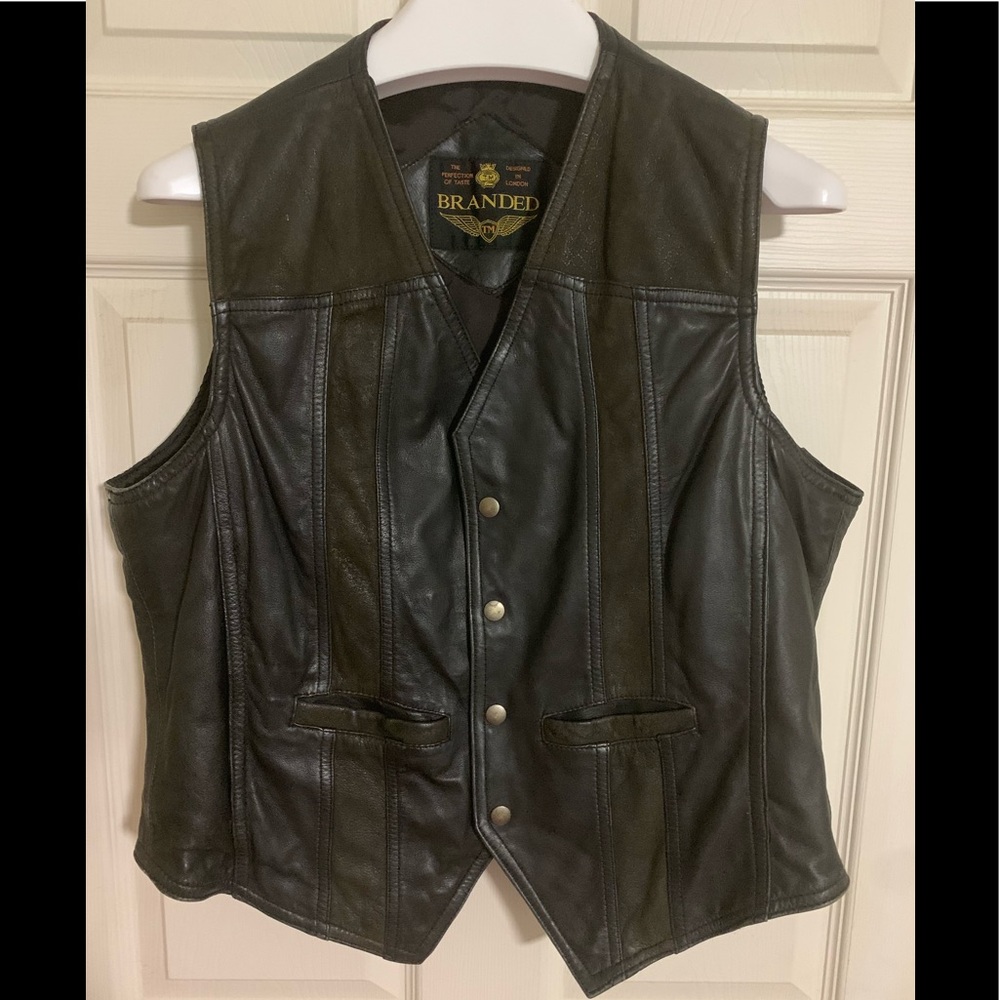 Branded T.M. London Men’s Leather Vest L